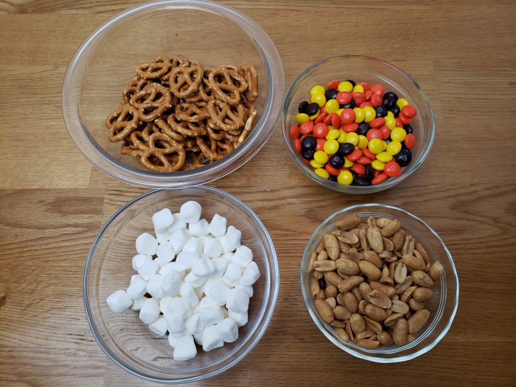 ingredients for fall halloween trail mix