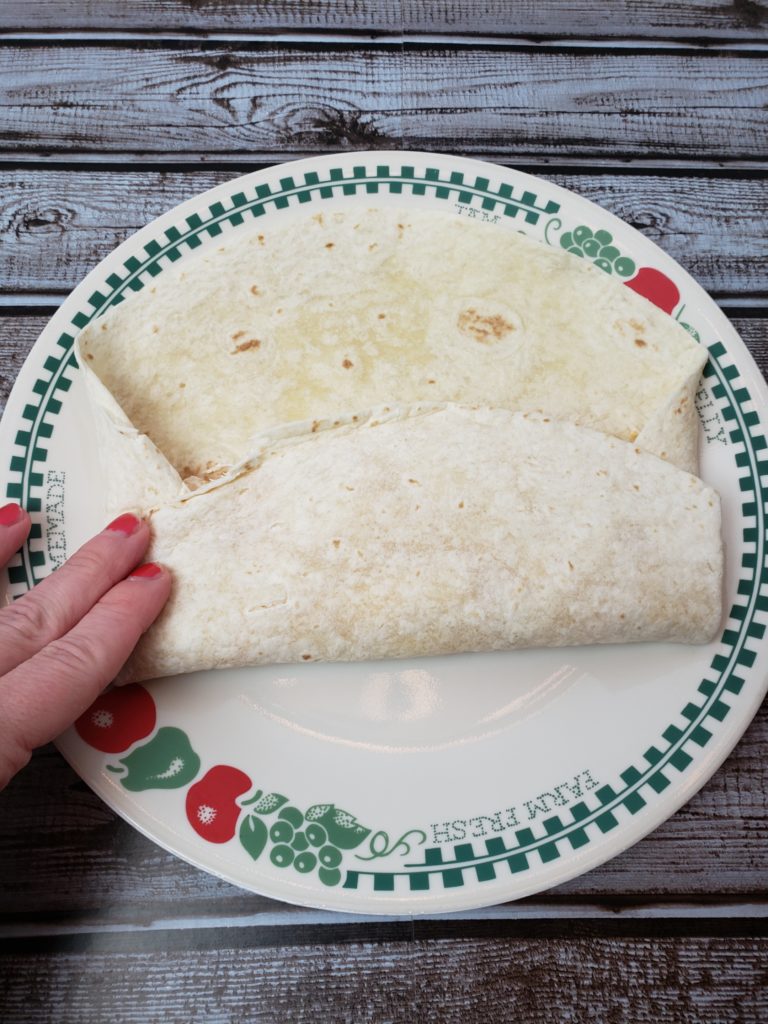 folding tortilla wrap