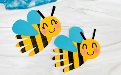 handprint bee craft