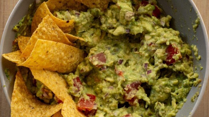 Image for Simple Lemon Guacamole without Cilantro
