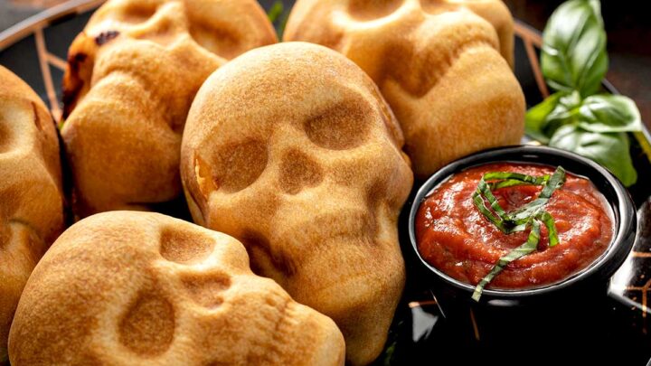 Image for Cheesy Pizza Skulls