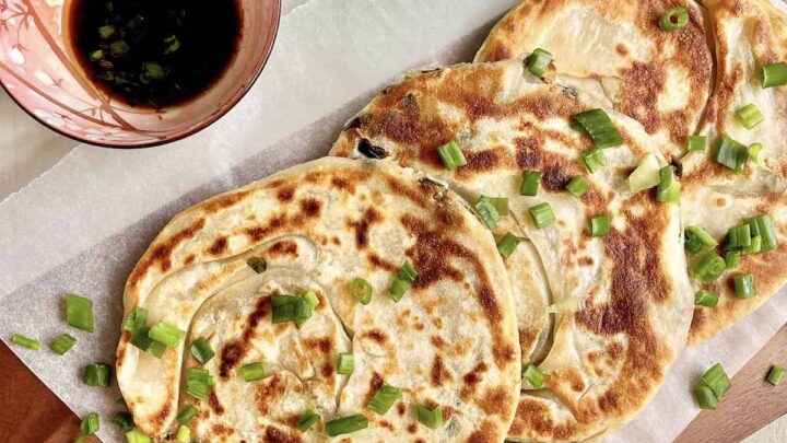 Image for Taiwanese green onion pancake (Cong you bing)