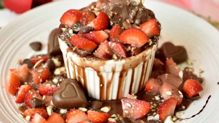 Image for Date Night Dessert - Simple Living Recipes (with Molten Chocolate Souffle)