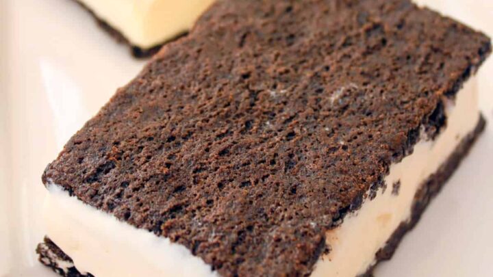 Image for Homemade Ice Cream Sandwiches Recipe