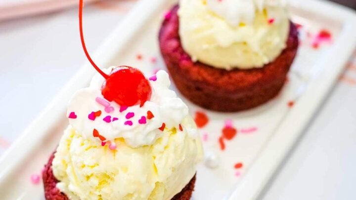 Image for Red Velvet Brownie Cups